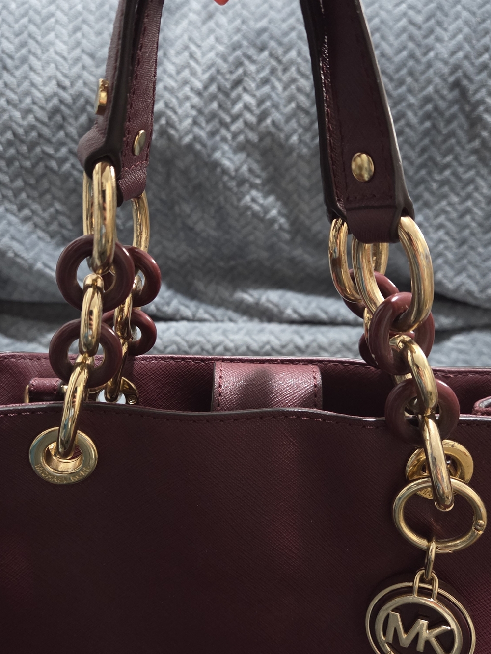 Michael Kors Cynthia Small Saffiano Leather Satchel Burgundy - Picture 4 of 10